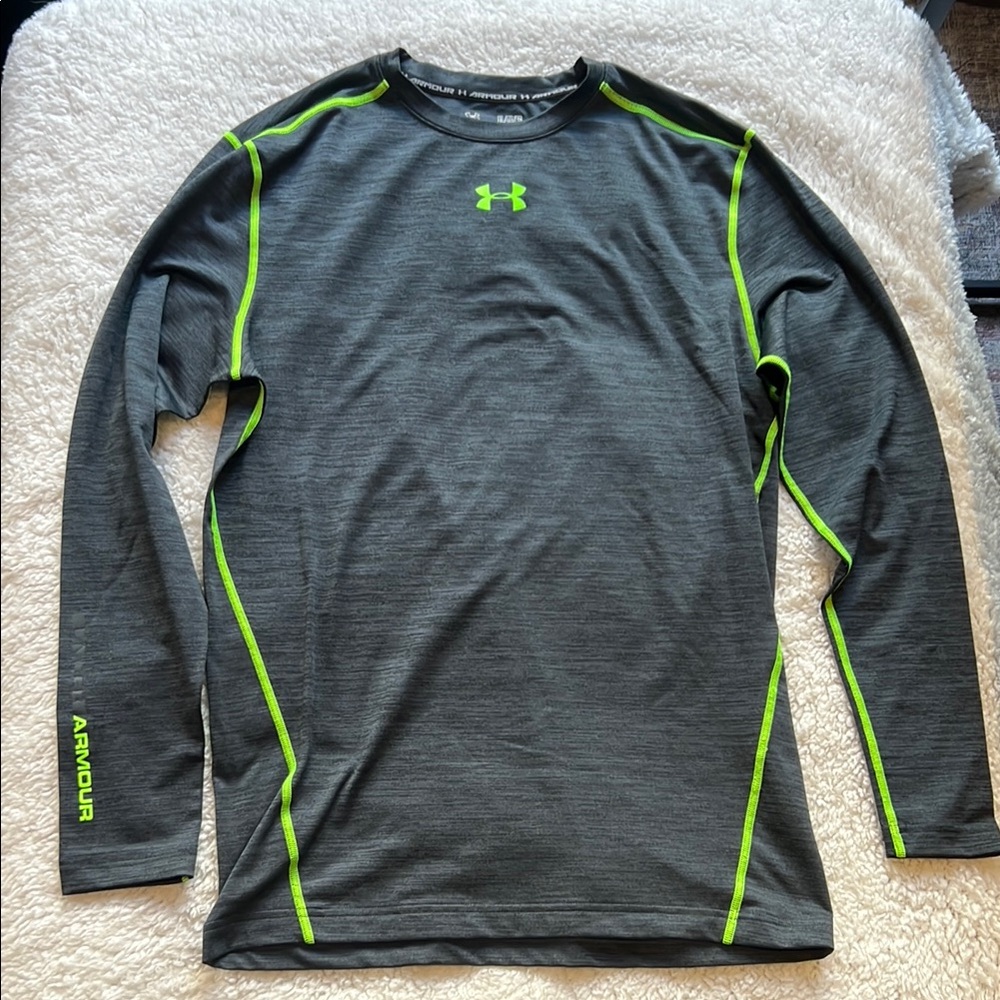 Under Armour Men's Gray Long Sleeve Compression Shirt - coldgear